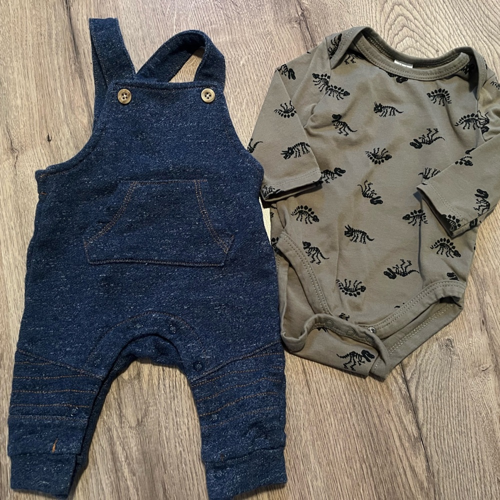 PL baby (Petit Lem) 3 months Denim Overalls and Printed Onesie Set